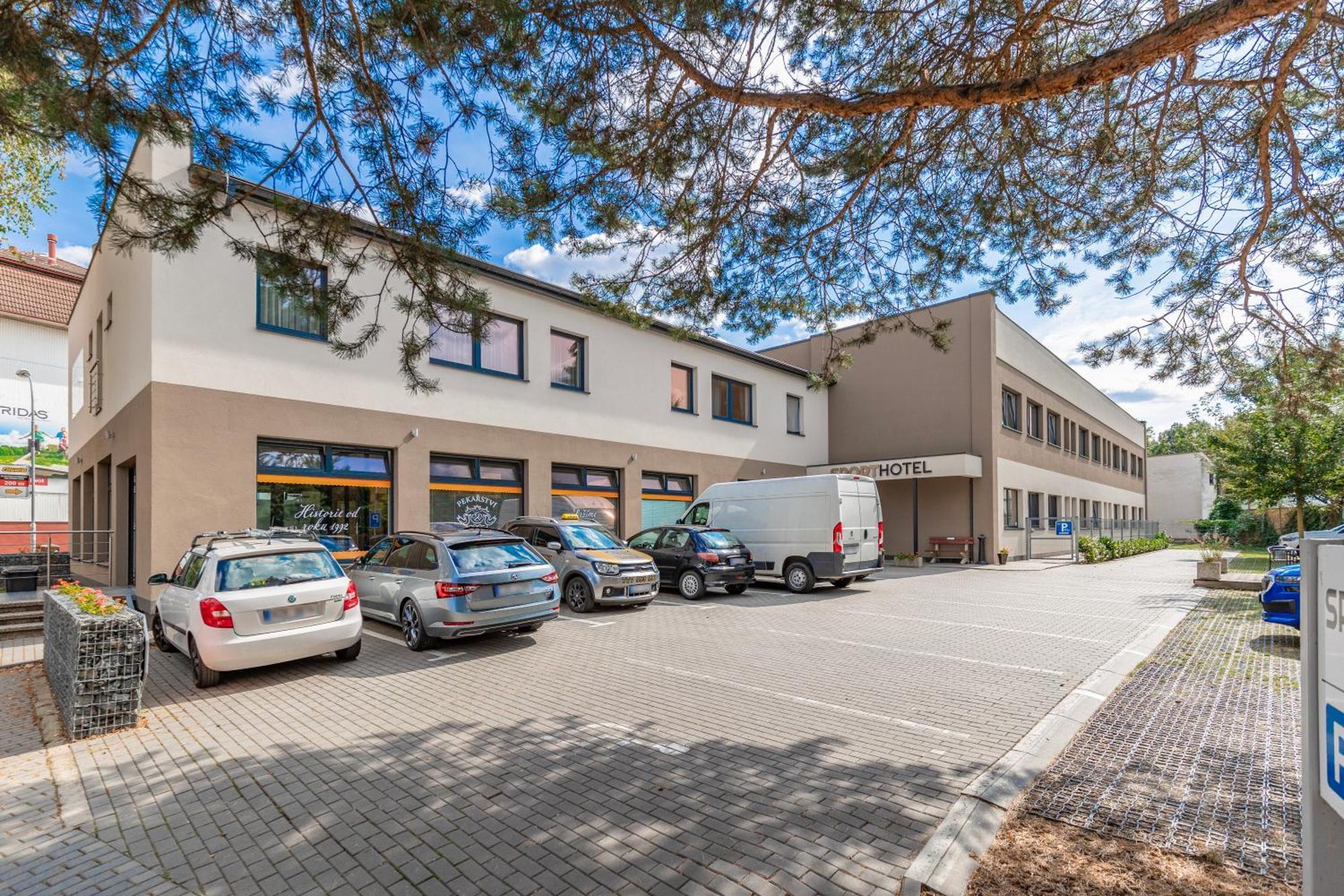 Sport Hotel Centrum Valašské Meziříčí Exterior foto
